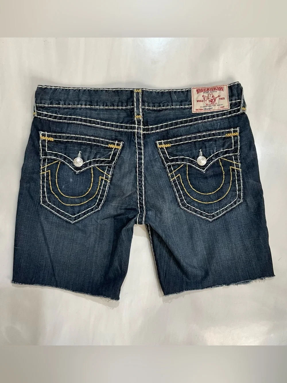 True Religion Men’s Cut Offs Shorts Size 40